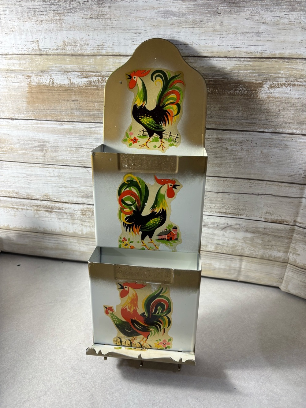 Vintage Metal tin mail holder